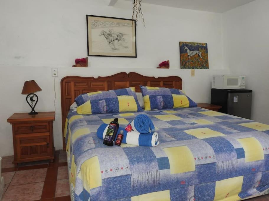 Habitacion Independiente A Pie Del Lago Con Ac Tequesquitengo Eksteriør bilde
