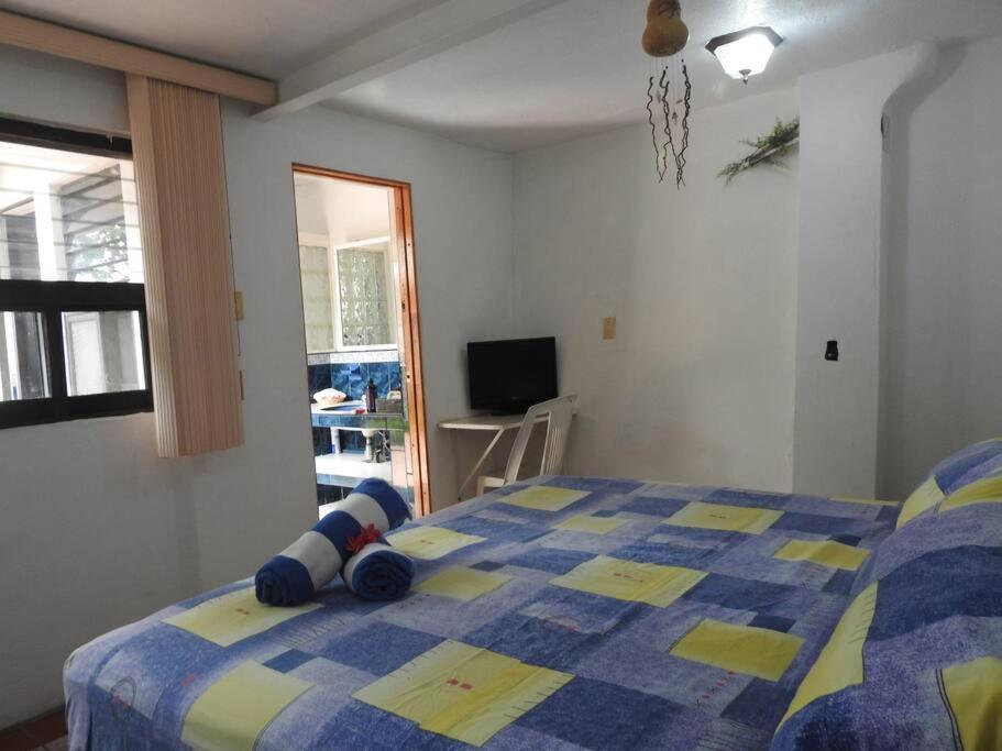 Habitacion Independiente A Pie Del Lago Con Ac Tequesquitengo Eksteriør bilde
